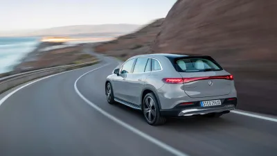 EQS SUV